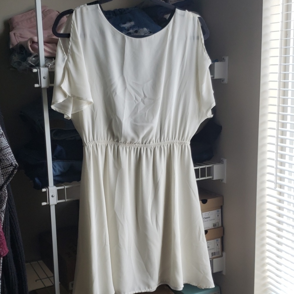 LITTLE WHITE DRESS!